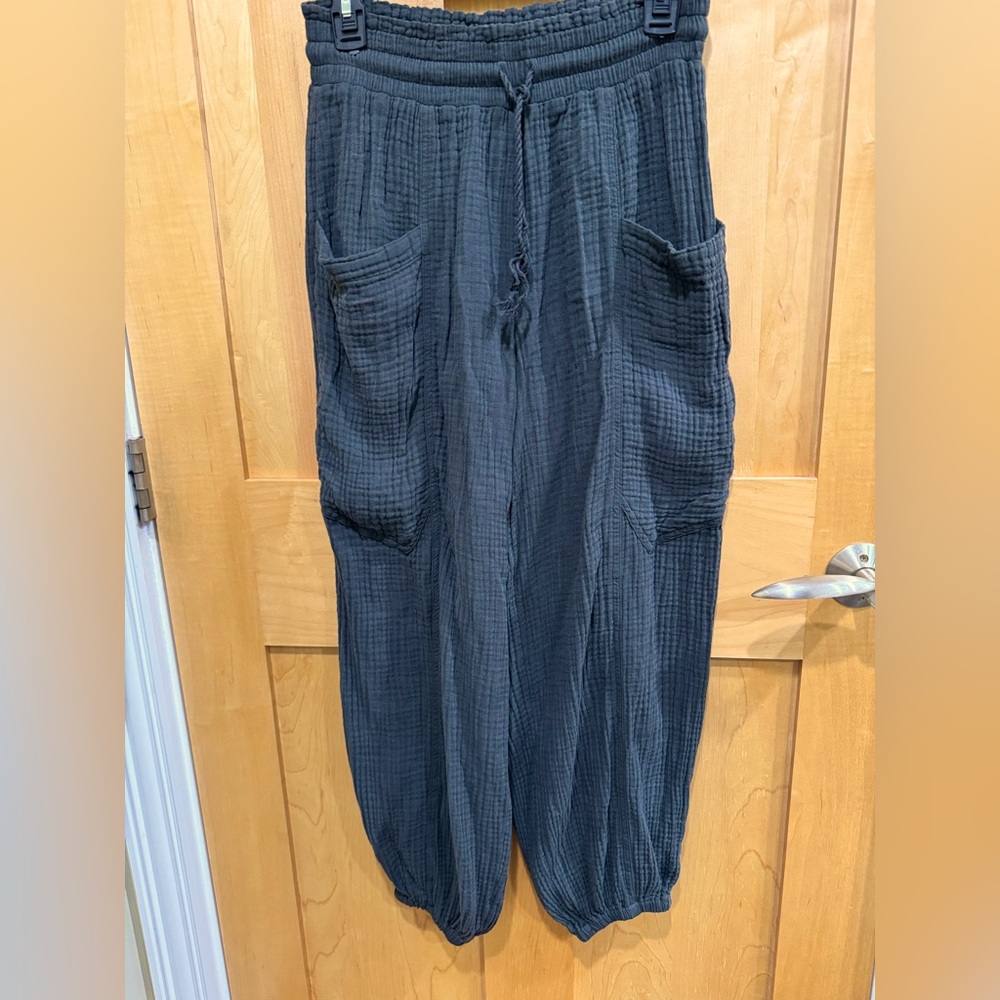 Aerie gauge boho joggers. Size XS